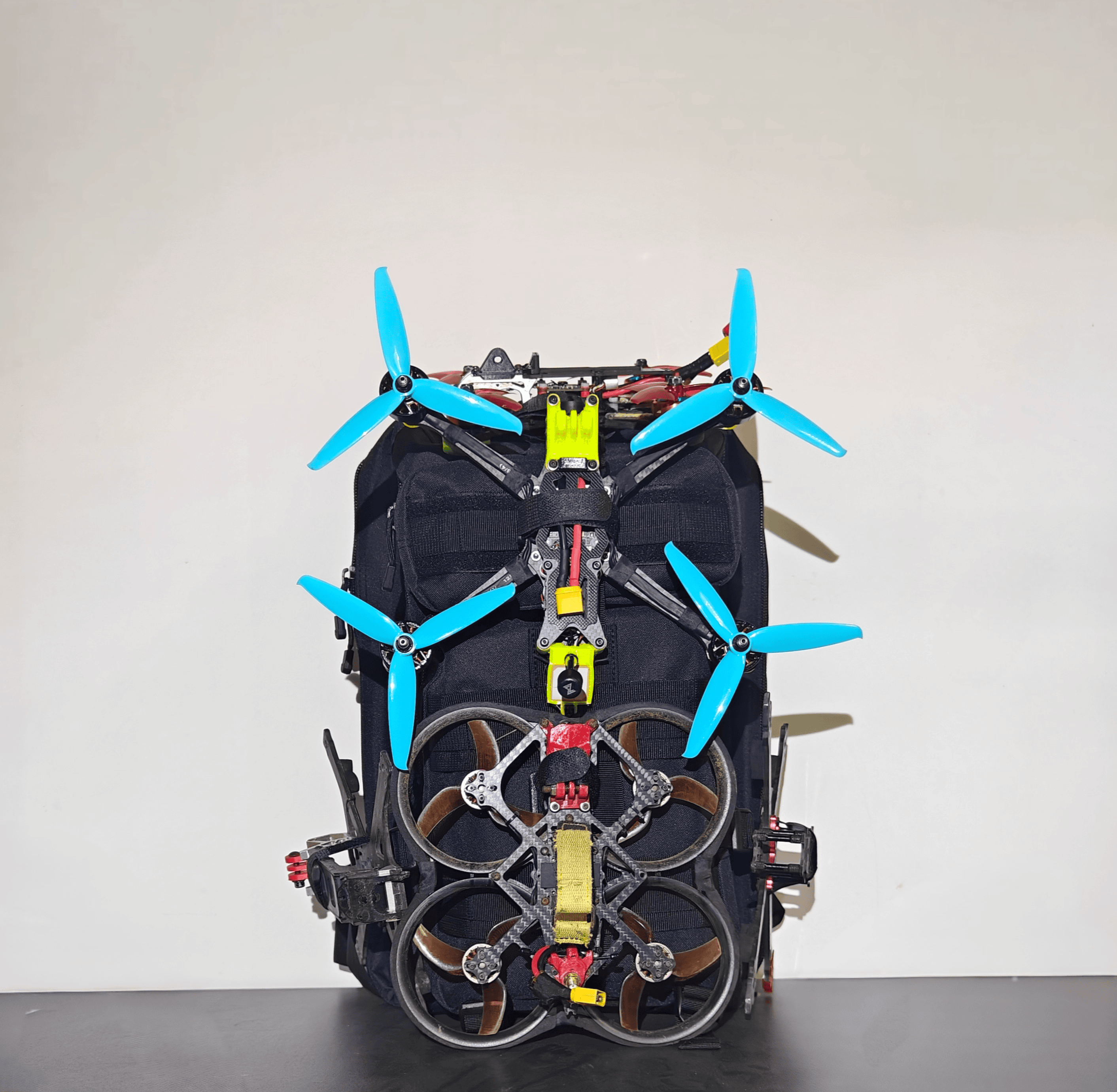 FPV Sırt Çantası Askeri Asma 4 - Drone Kit Octocopter incelemesi ve fiyatı